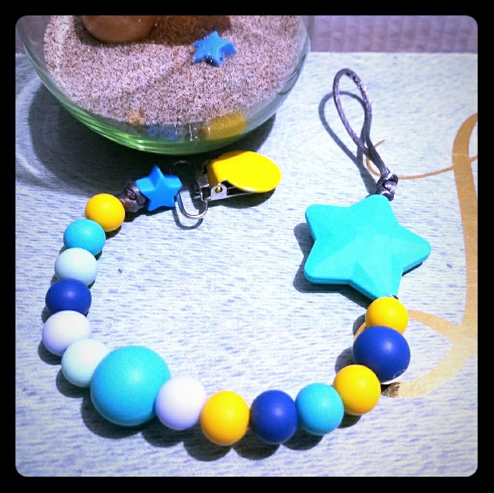 SOLD Silicone Teething Paci Clip